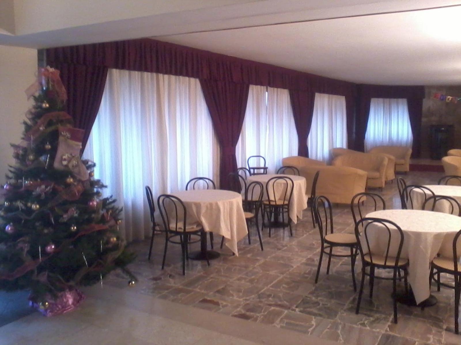 Hotel Miravalle 2000 Lizzano In Belvedere Eksteriør bilde